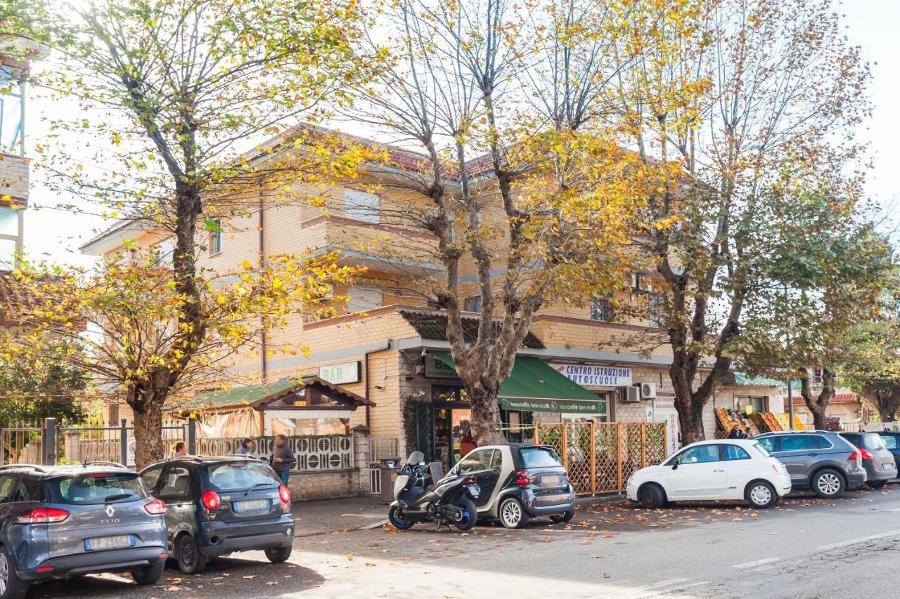 Casa Vacanze Giramondo ฟิวมิชีโน ภายนอก รูปภาพ
