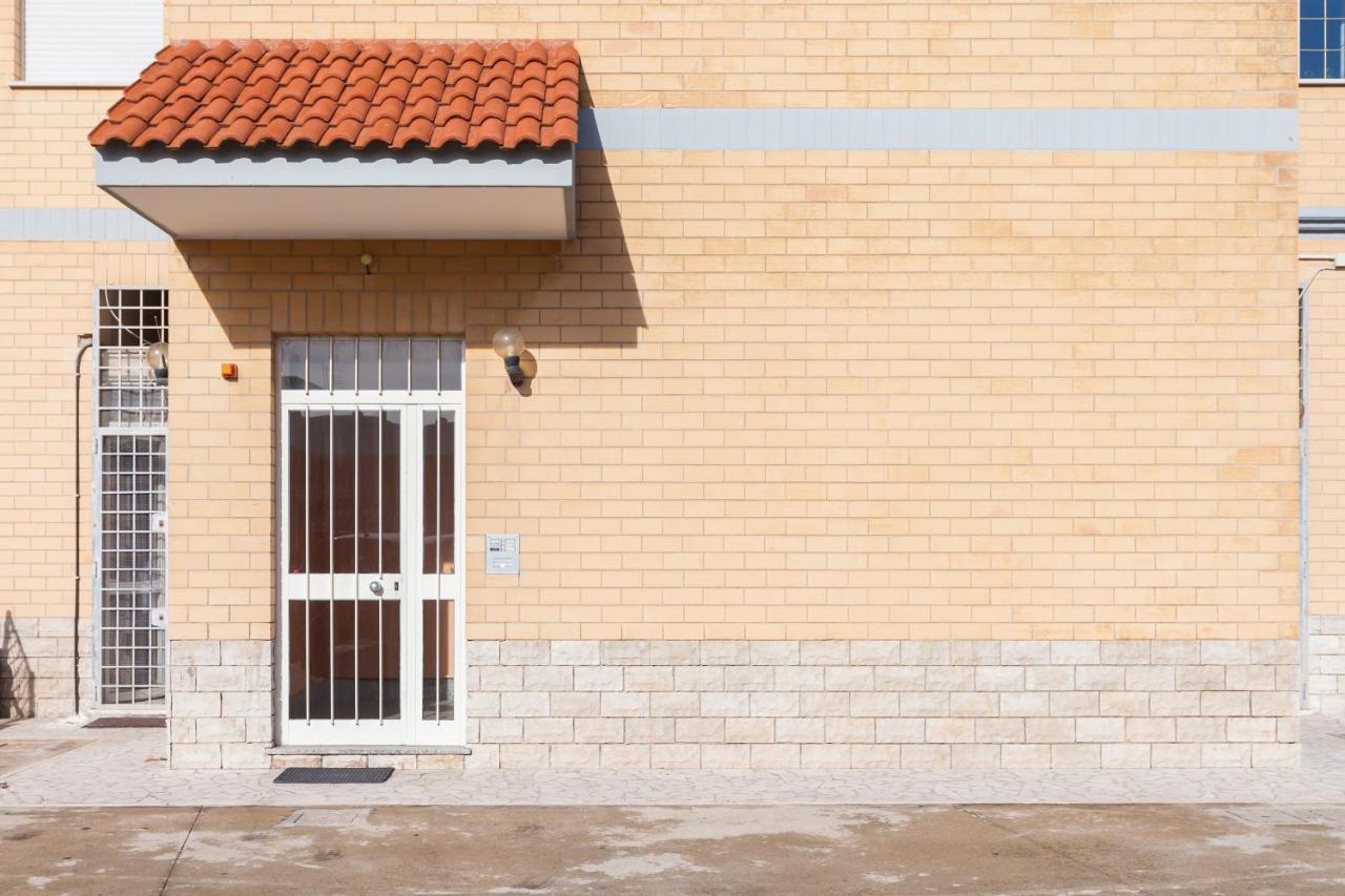 Casa Vacanze Giramondo ฟิวมิชีโน ภายนอก รูปภาพ