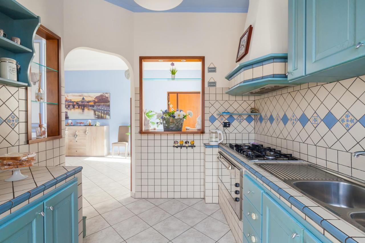 Casa Vacanze Giramondo ฟิวมิชีโน ภายนอก รูปภาพ