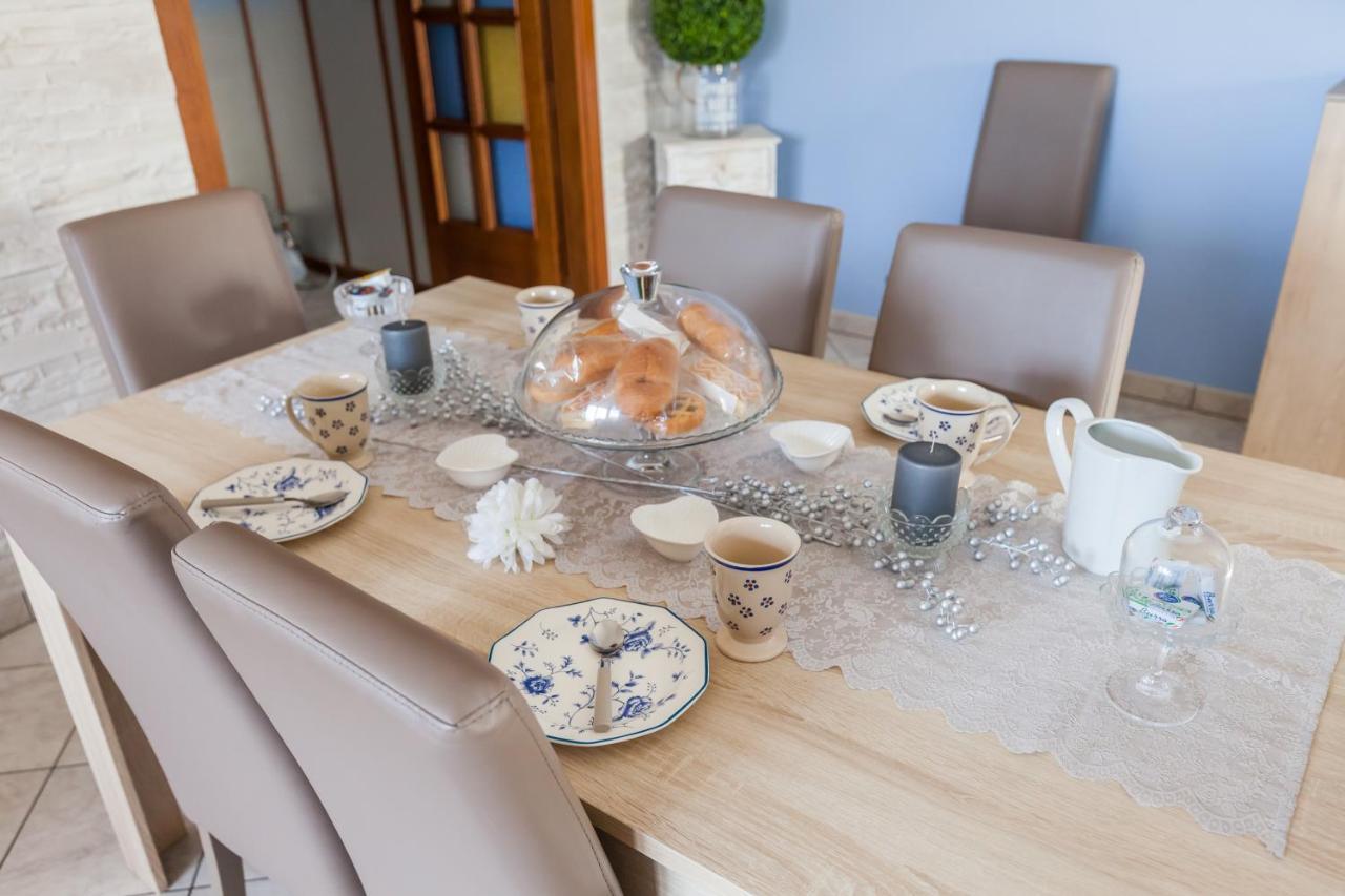 Casa Vacanze Giramondo ฟิวมิชีโน ภายนอก รูปภาพ