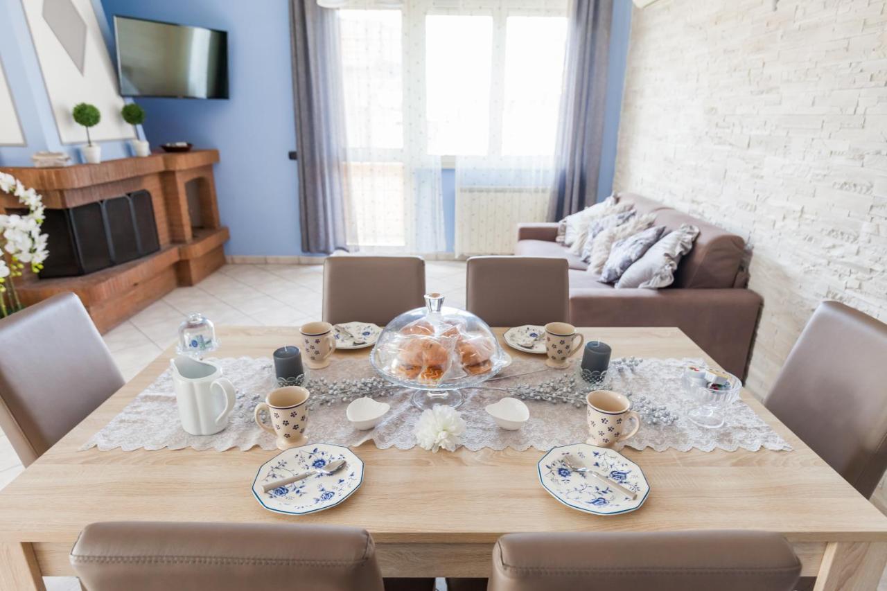 Casa Vacanze Giramondo ฟิวมิชีโน ภายนอก รูปภาพ