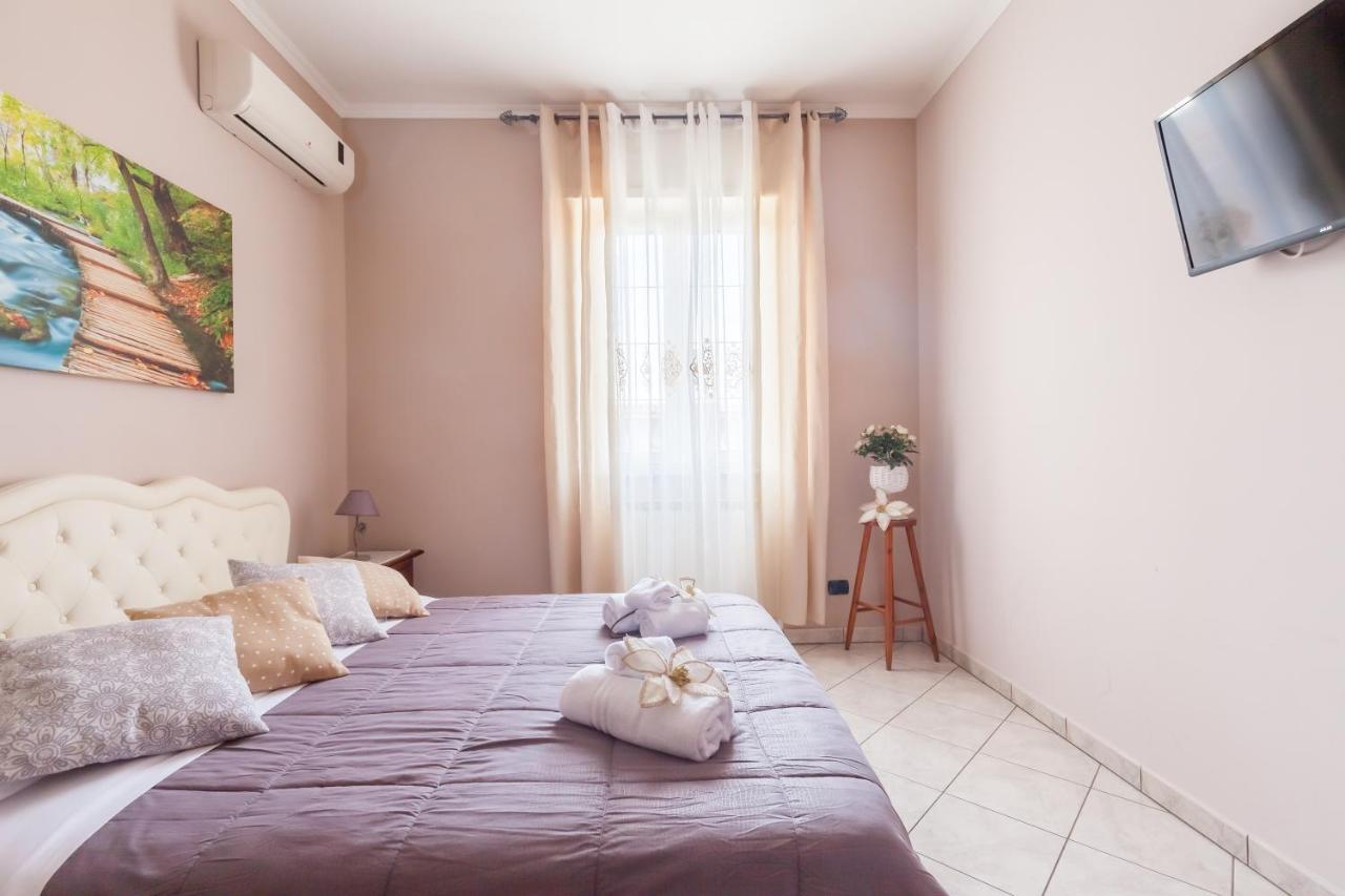 Casa Vacanze Giramondo ฟิวมิชีโน ภายนอก รูปภาพ