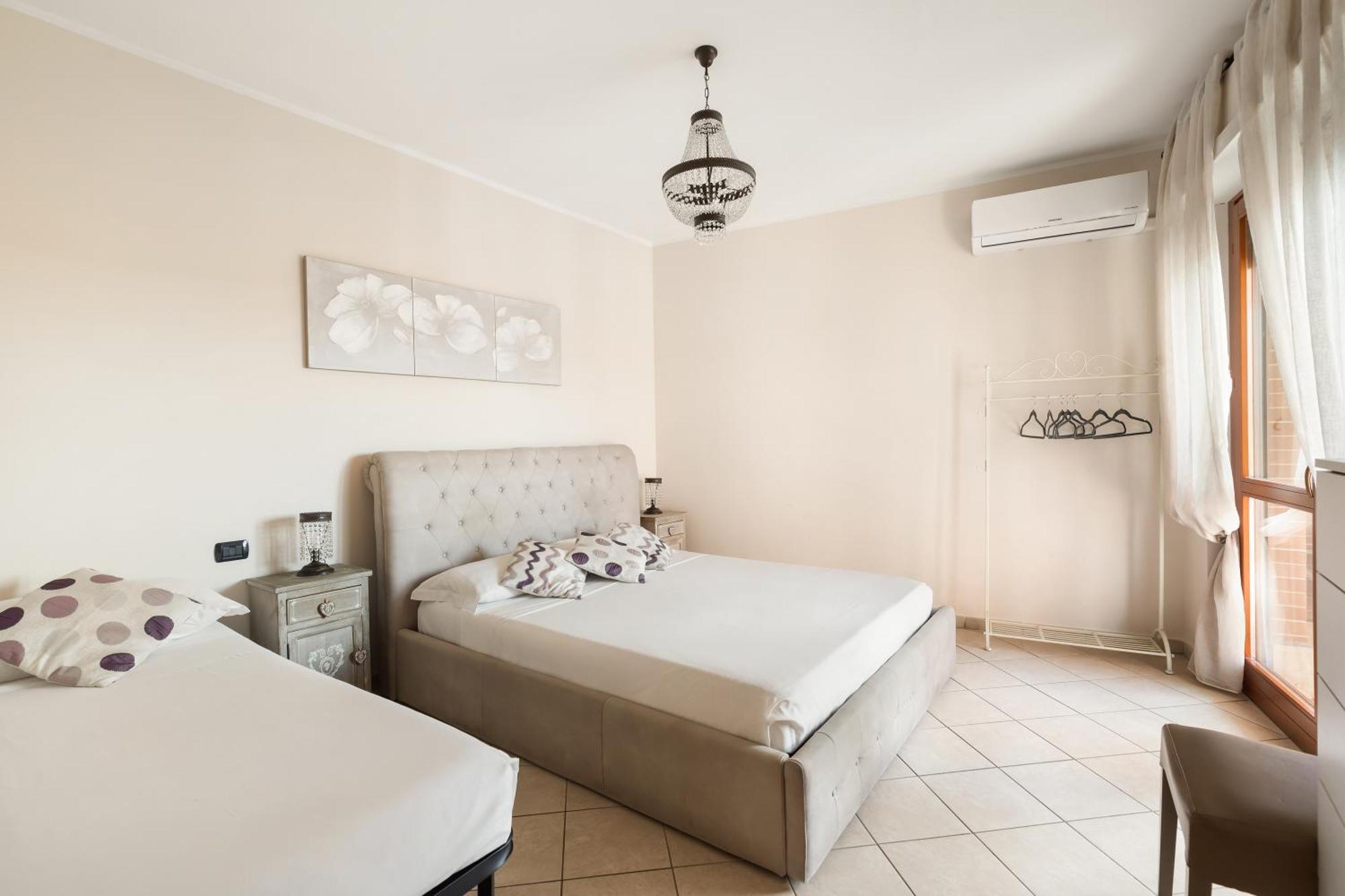 Casa Vacanze Giramondo ฟิวมิชีโน ภายนอก รูปภาพ