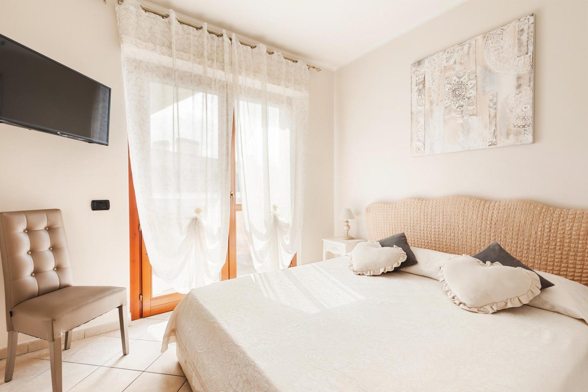 Casa Vacanze Giramondo ฟิวมิชีโน ภายนอก รูปภาพ