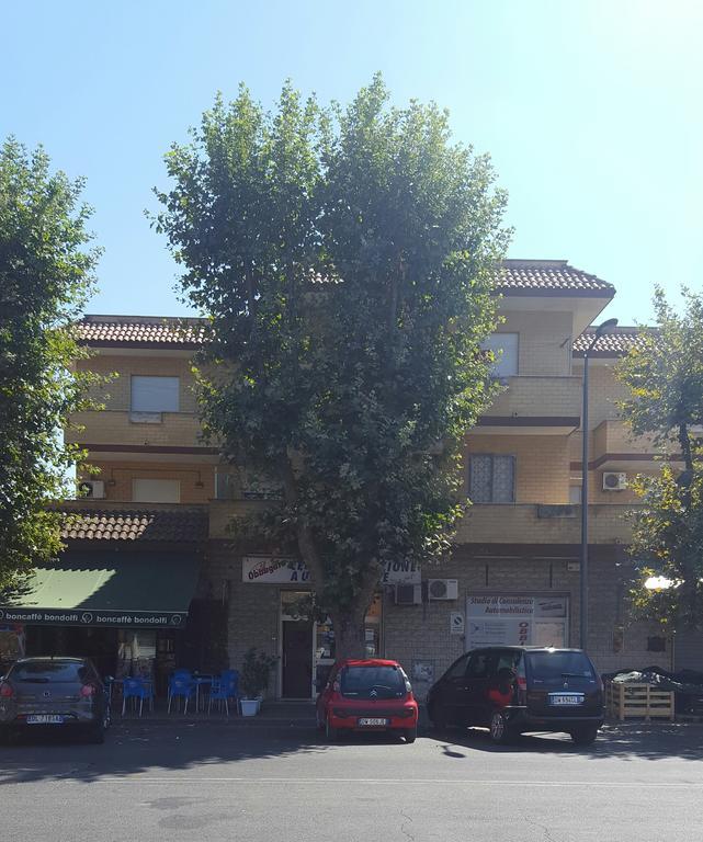Casa Vacanze Giramondo ฟิวมิชีโน ภายนอก รูปภาพ